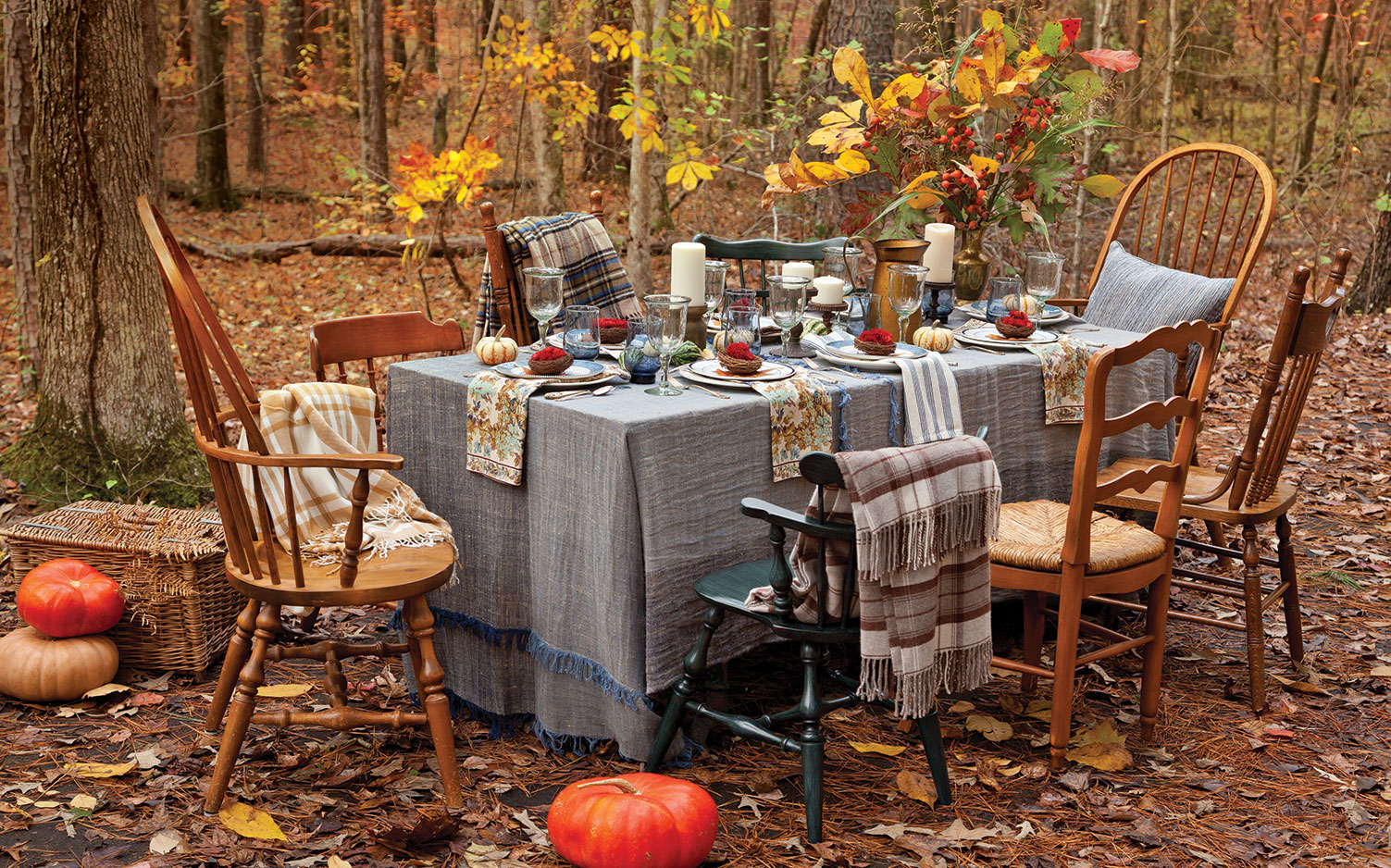 Charming Autumn Tablescapes - Southern Lady Magazine