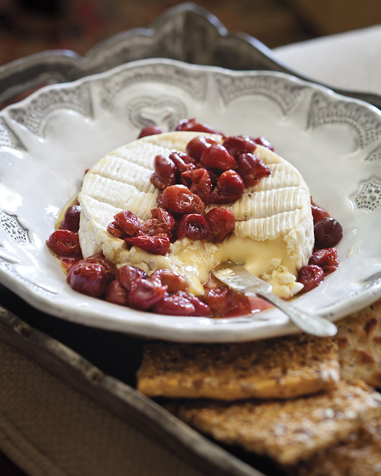 Camembert with Roasted Grapes