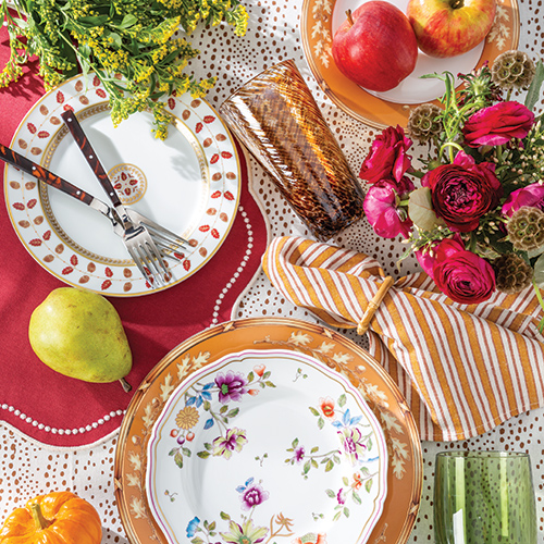 Fall-themed tabletop accents