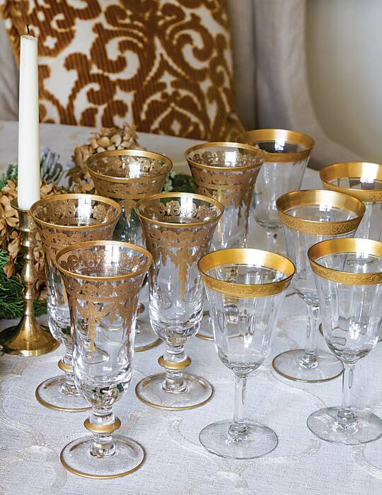 How to Set a Beautiful Thanksgiving Table