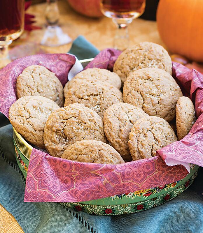 Spiced Molasses Cookies - 7 Seasonal Desserts Perfect for Fall